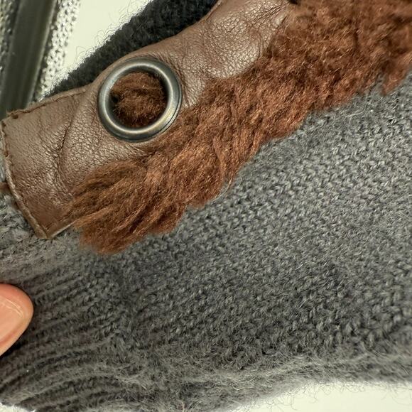 VTG Erez Deer Hunting Sweater Womens M Gray Pullover Wool Angora Leather Grommet - Picture 7 of 13